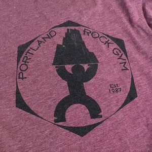 Portland Rock Gym Graphic T-Shirt Maroon Heather Tri-Blend Small PRG Climbing‎